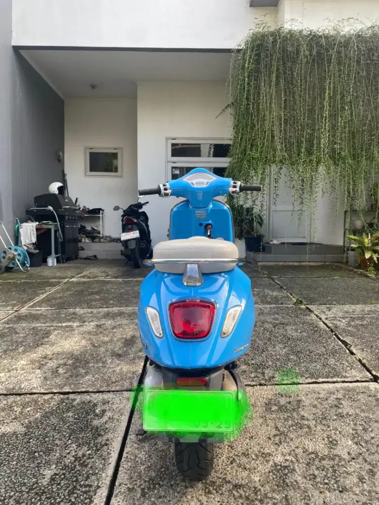 Vespa Primavera 50th Anniversary
Thn 2018
Km 29rb