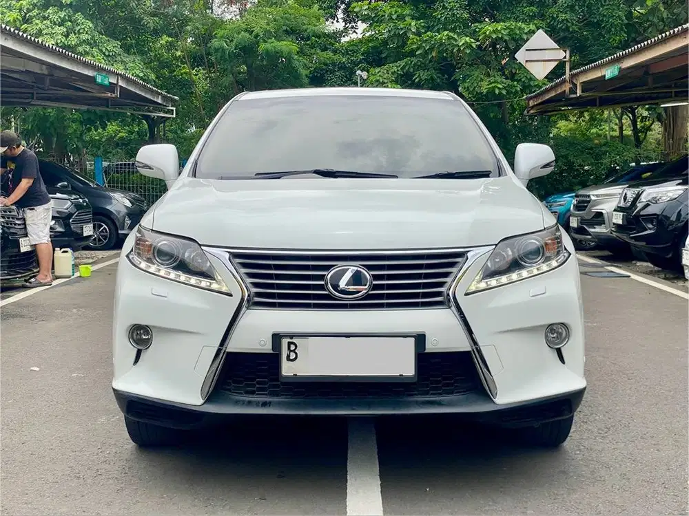 LEXUS RX270 AT PUTIH 2013