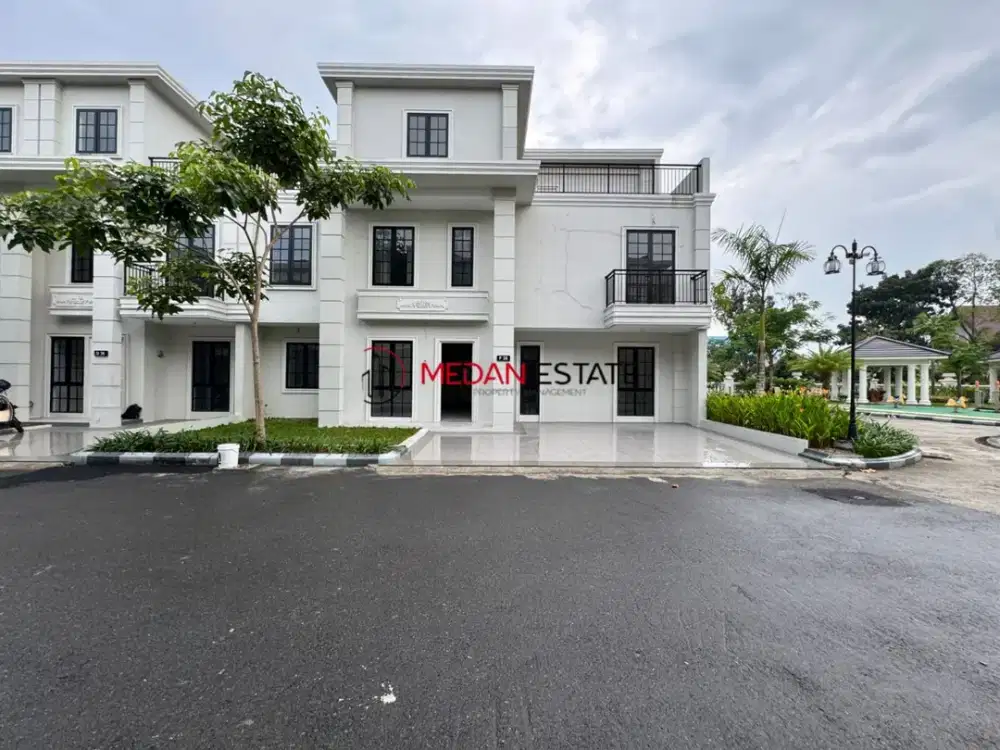 DI JUAL RUMAH DI KOMPLEK STARBAN MEDAN POLONIA!!!