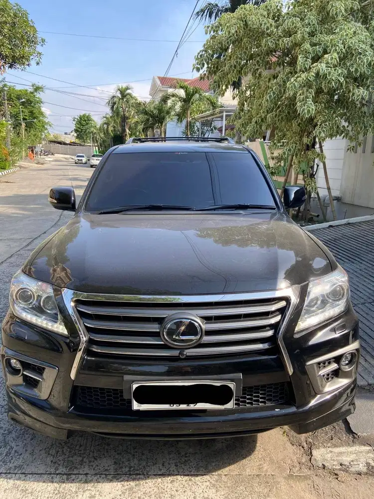 Lexus LX570 2014 Black Hitam 2015 Lexus bekas 2013 dijual Cepet Bu