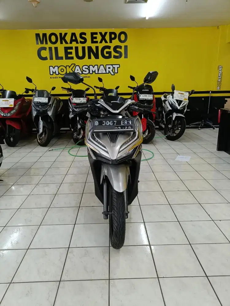 Dijual motor Honda Vario 150 2020