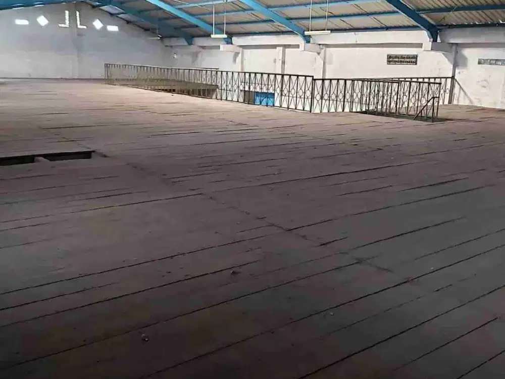 Gudang Strategis Siap Pakai Dekat Pasar Legi Banjarsari Solo