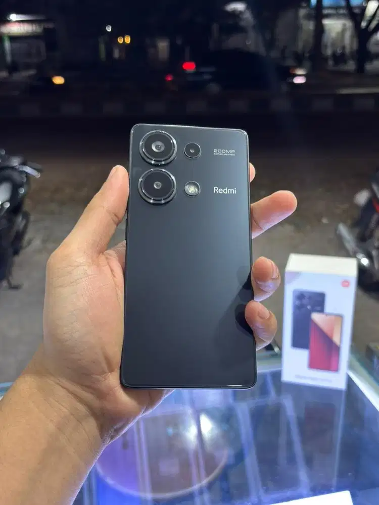 REDMI NOTE 13 PRO Ram 8/256, Kondisi Mulus, Lengkap, Bergaransi.