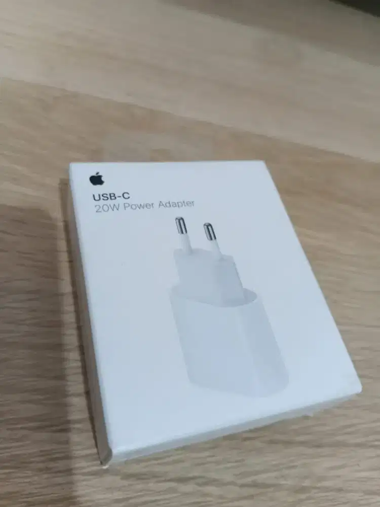 Dijual adapter cas ori apple