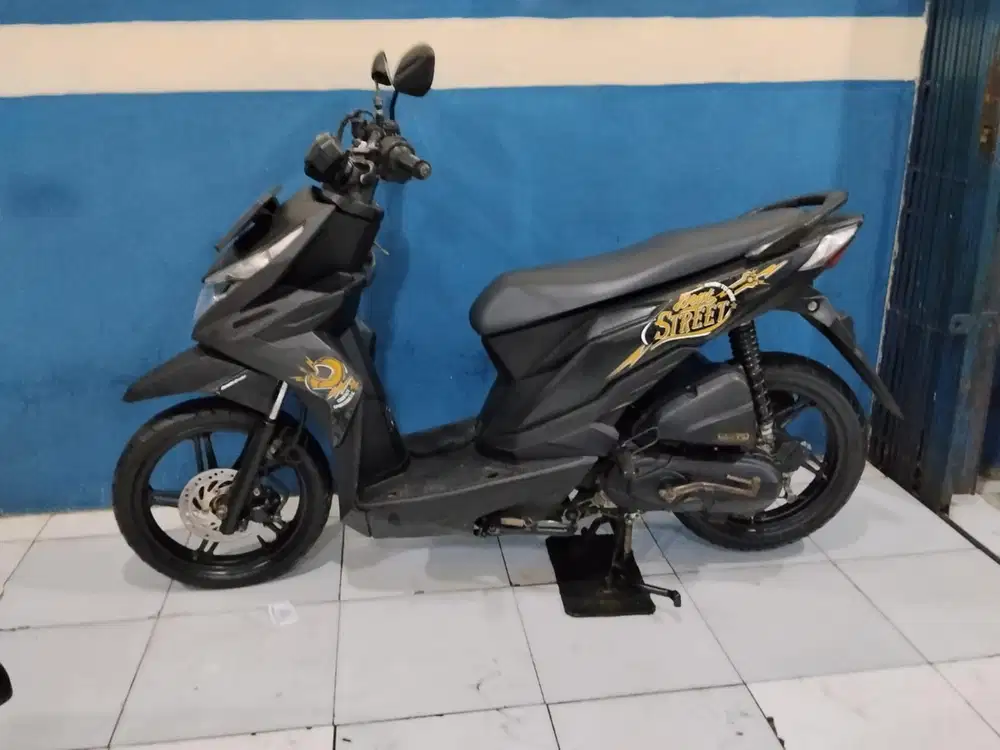 (FOR SALE) Honda beat street 2019 kondisi gres