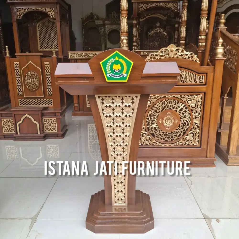 Mimbar podium pidato jati