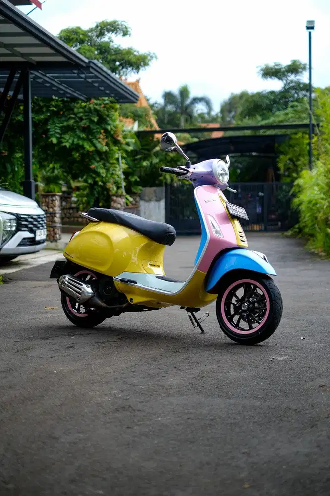 JUAL VESPA MATIC BEKAS/SECOND PRIMAVERA 150 2022 MURAH BERGARANS