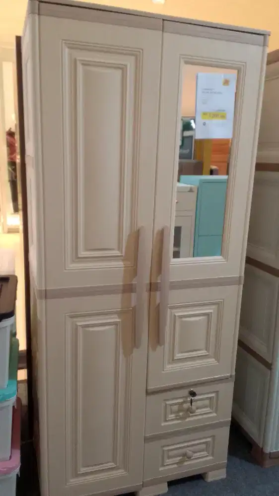 segampang itu cicilan lemari plastik mulai dari 300 ribuan aja