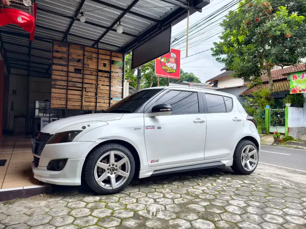 Suzuki all new swift 2013 GX seri tertinggi
