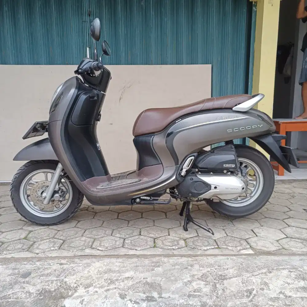 Honda Scoopy Prestige Keyless 2023 ISTIMEWA