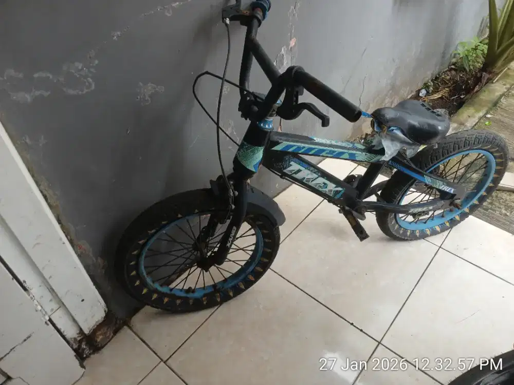 Sepeda bmx buak anak sd