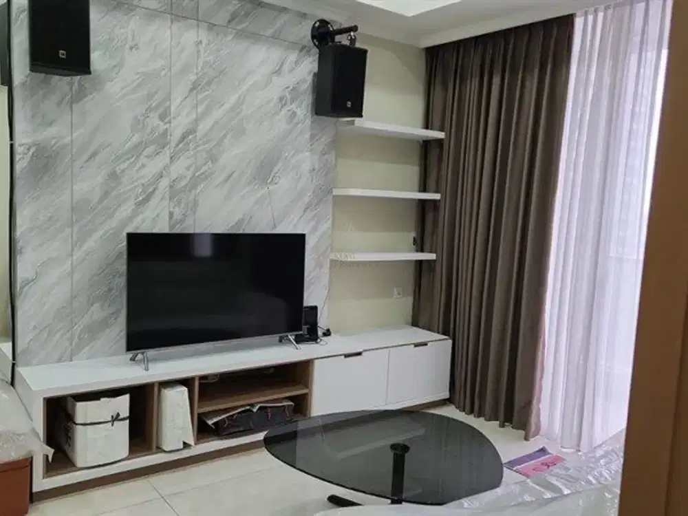 Disewakan Condominium 2BR Taman Anggrek Residences Lantai Rendah Akses Langsung Taman Anggrek