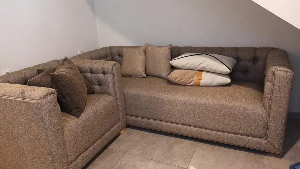 VINOTI Hampton Sofa
