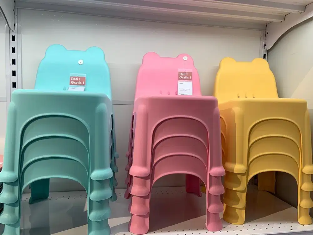 Beli 1 gratis 1 kursi anak