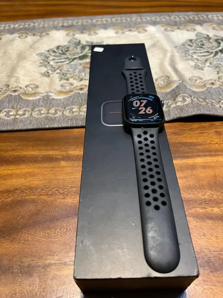apple watch series 5 44mm