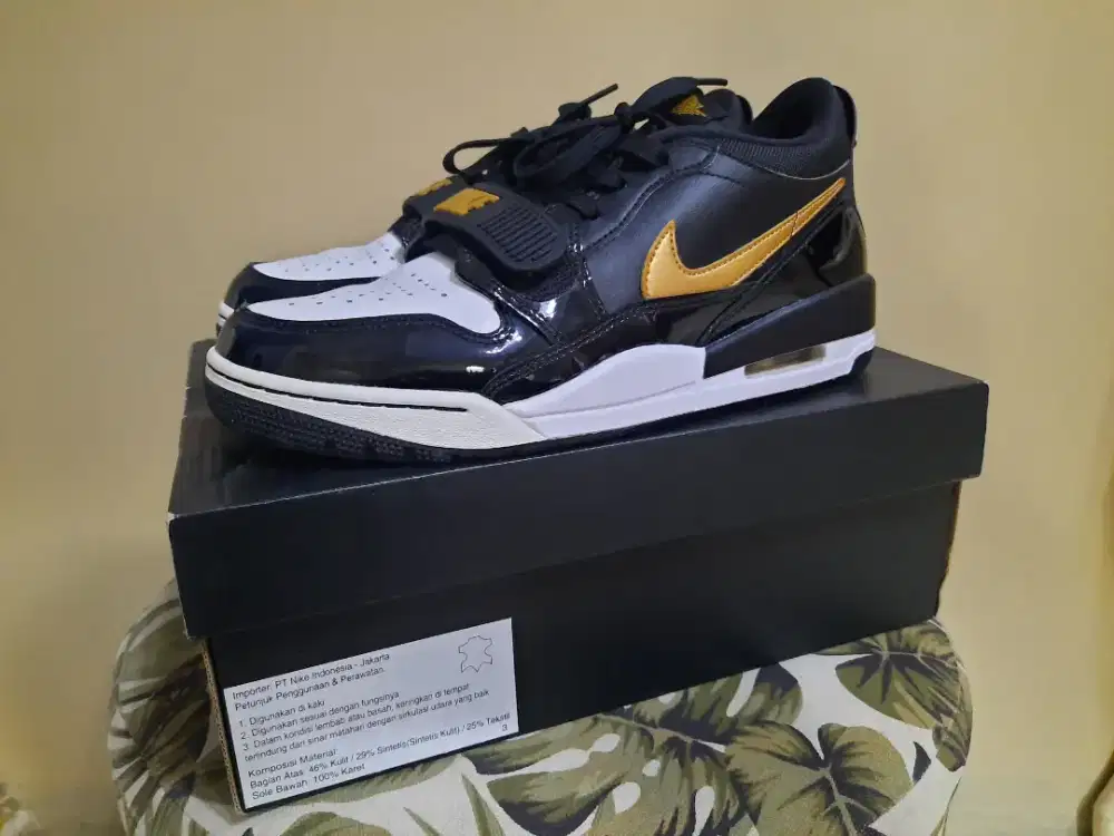 Jordan Legacy 312 Black Gold EUR 41