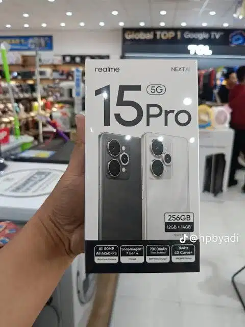 kredit Realme Pro 15 5G 12/256Gb proses cepat