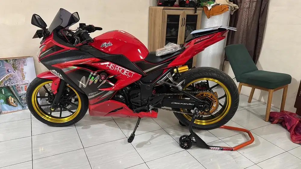 Ninja FI 2014 Merah