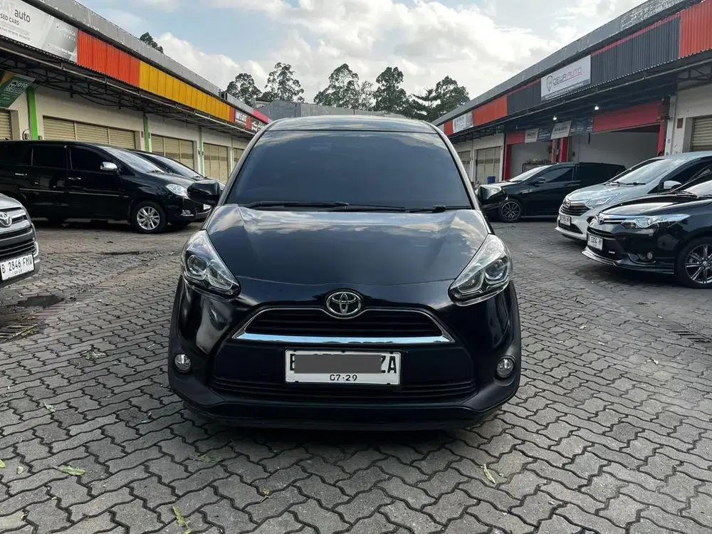 TOYOTA SIENTA G AT 2017 LOW KM 80RB AN