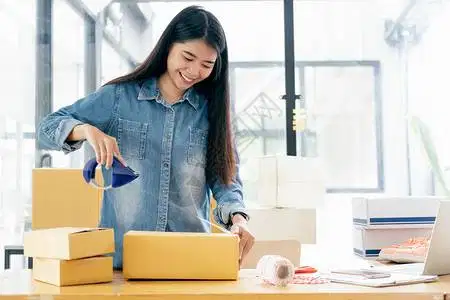 Admin dan Packing Ecommerce