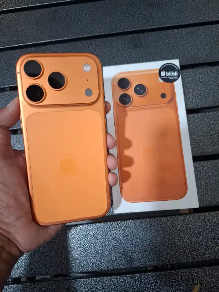 iPhone 17 pro 256gb iBox Blibli cosmic orange