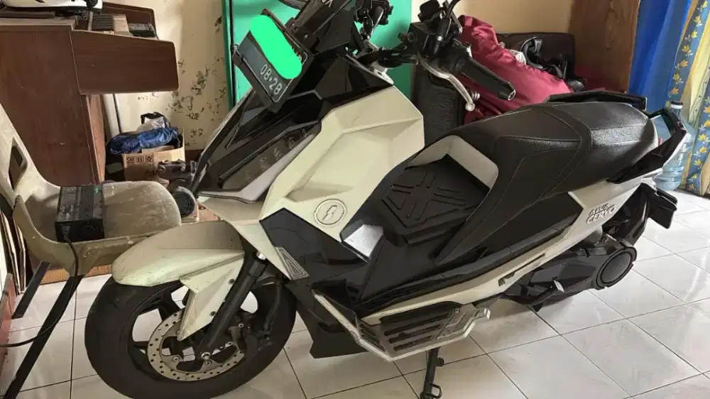 Alva cervo == BATERAI BARU ==