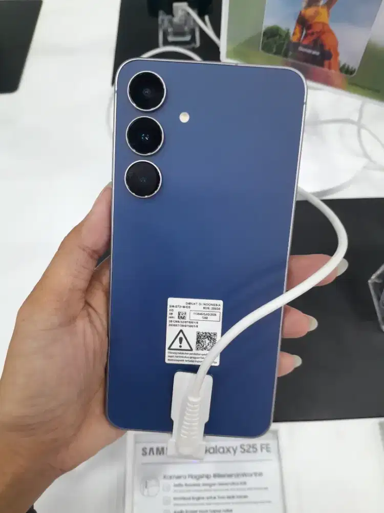 Samsung Galaxy S25 FE