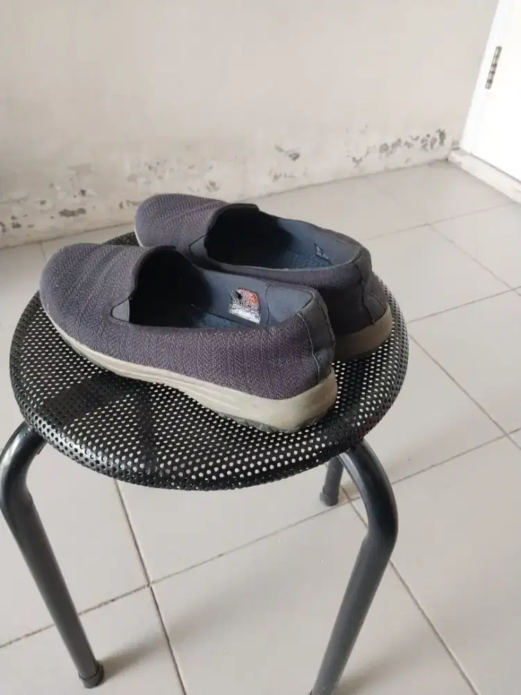 Jual sepatu Skecher wanita