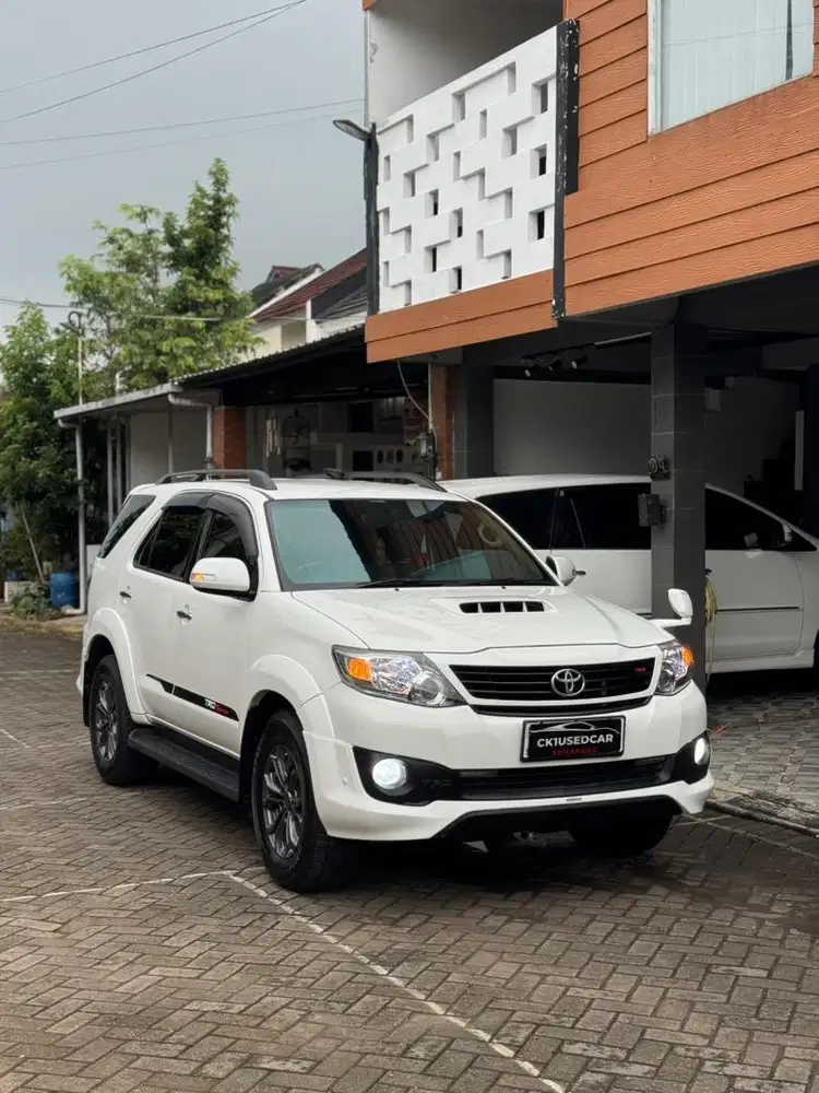Fs Fortuner VNT TRD AT 2015 Plat G Tg1 Istimewa