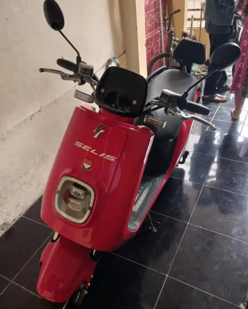 Sepeda Listrik SELIS E MAX SLA
