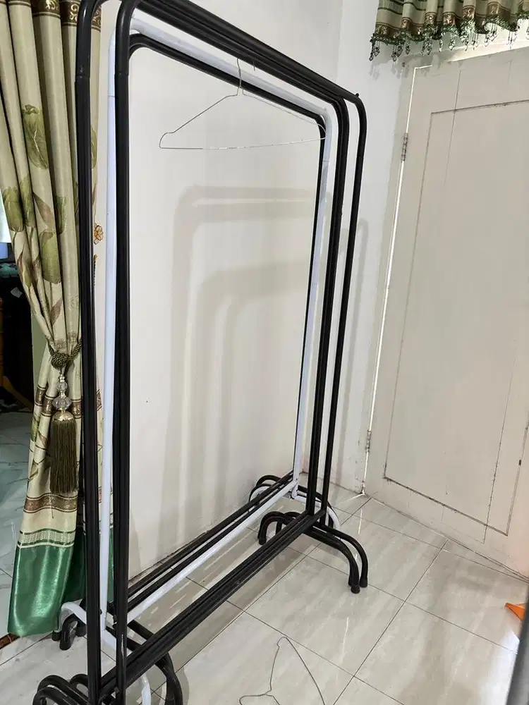 Gantungan Baju Untuk di Toko dan Dirumah Bisa