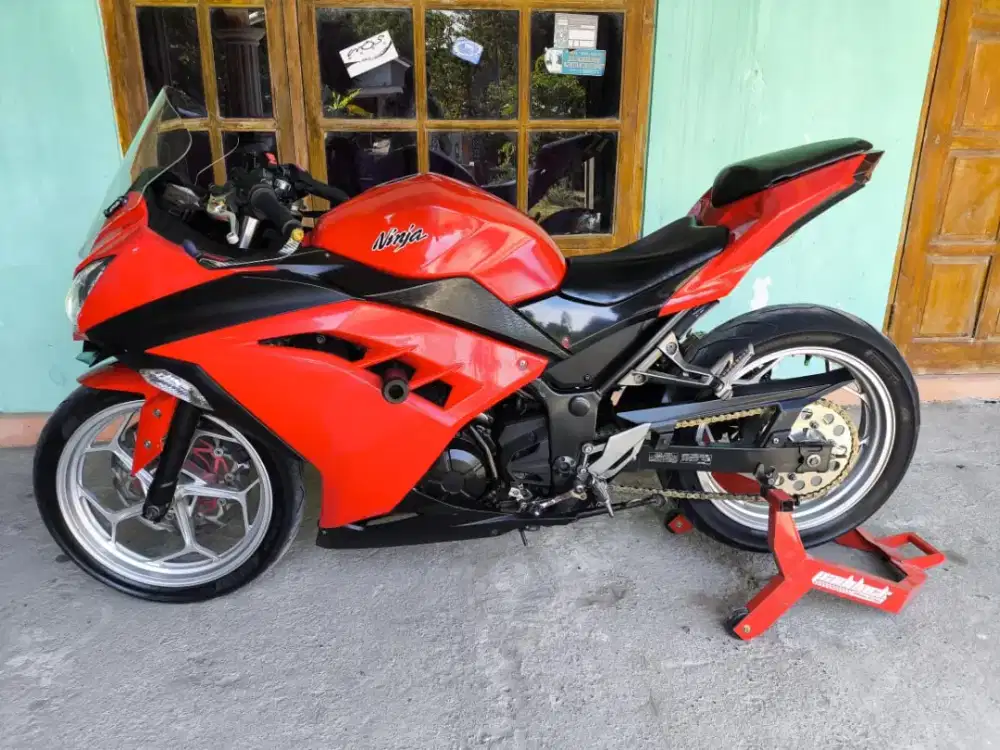 Dijual santai Ninja fi 250cc modif