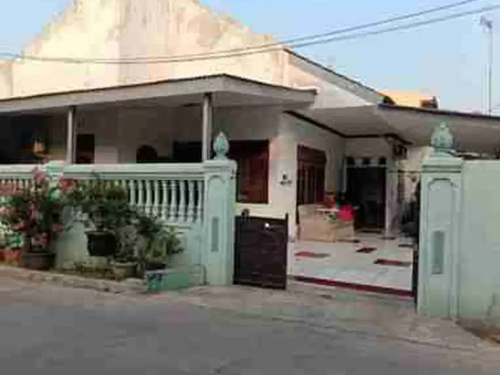 Tanah 165m² layak huni, pondok cipta