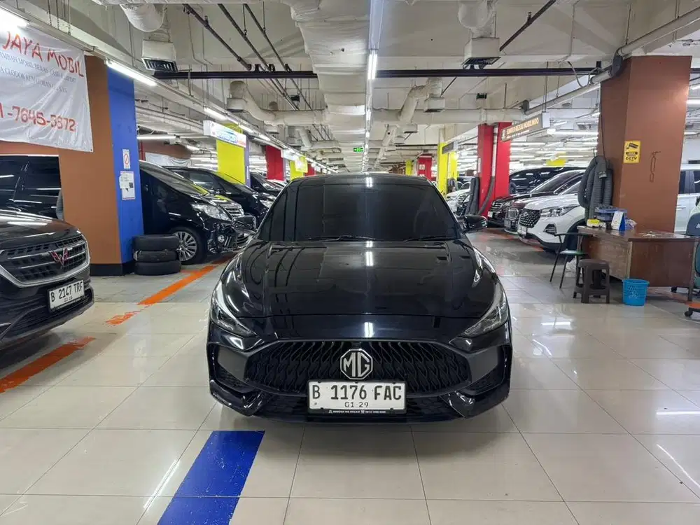 MG 5 GT Sedan 2023 Sunroof