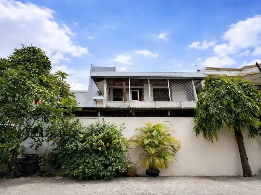 ANA RUMAH UK 11X20M DI KOMPLEK KAVLING POLRI JELAMBAR