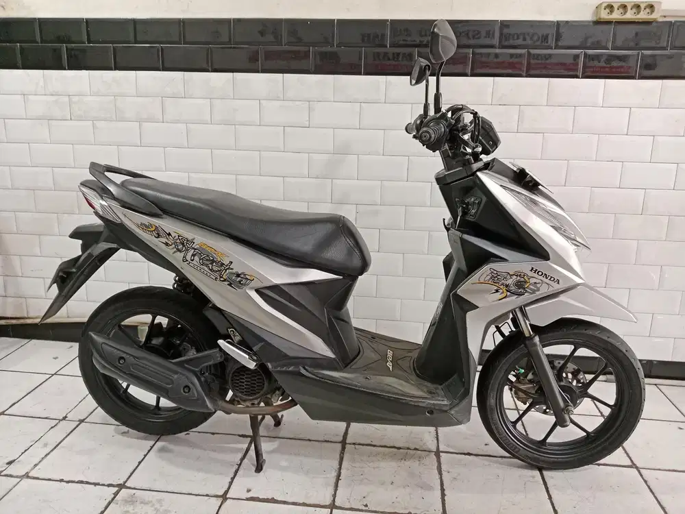Siap pakai Honda beat street tahun 2023