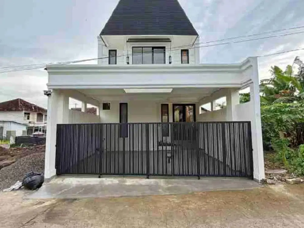 Rumah Mewah American Classic Full Furnish Seputar Nayan Maguwoharjo