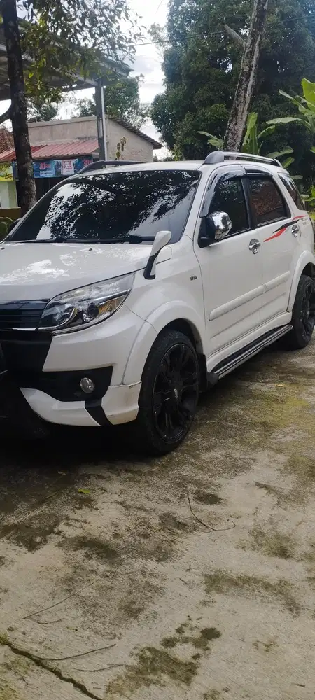 Toyota Rush 2017 Bensin