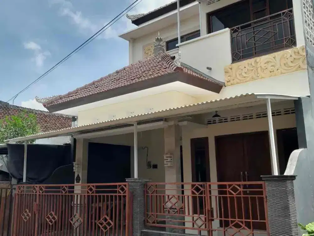 DISEWAKAN RUMAH DI UNGASAN