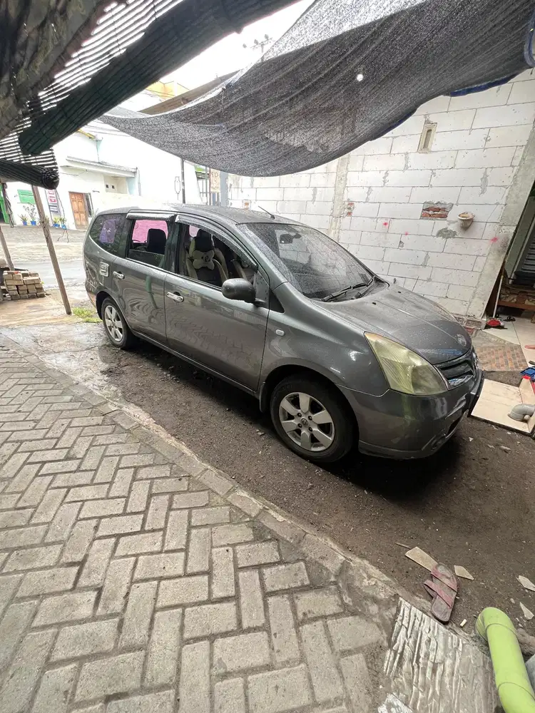 Nissan Grand livina 2008 Bensin