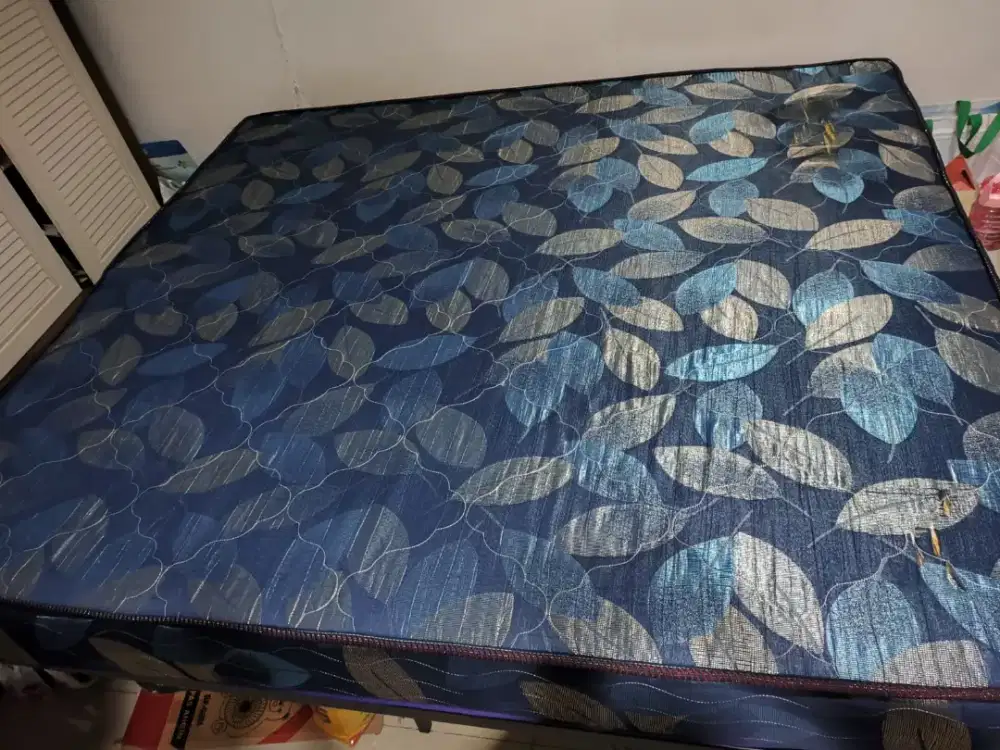 Kasur + dipan 180x200cm