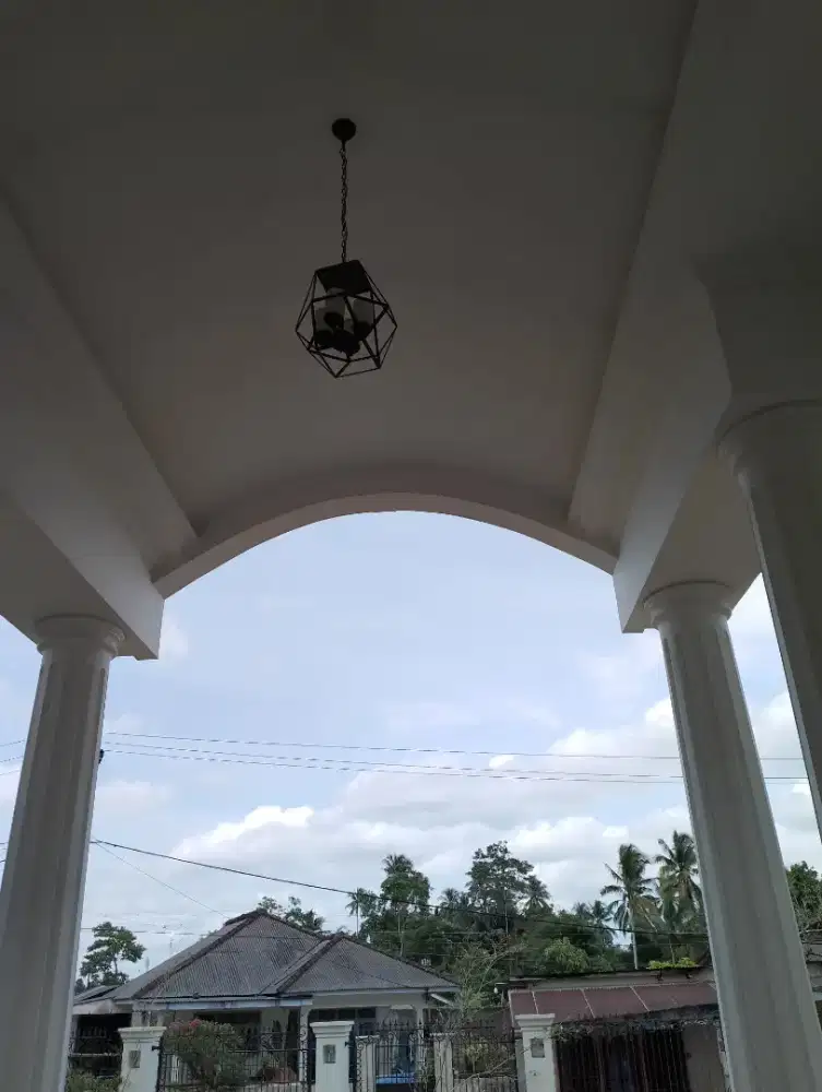 asisten rumah tangga