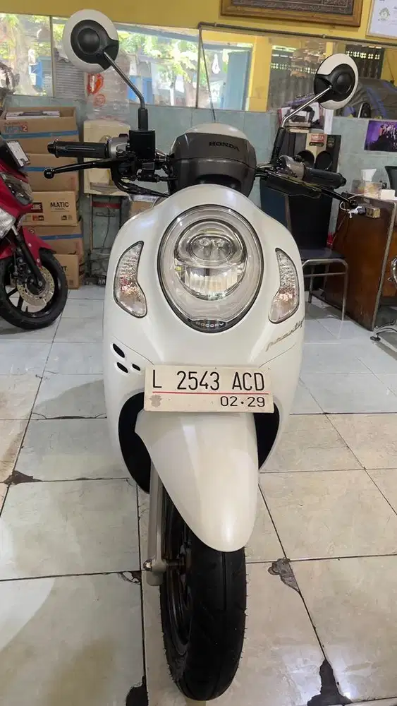 SCOOPY PRESTIGE 110th 2024