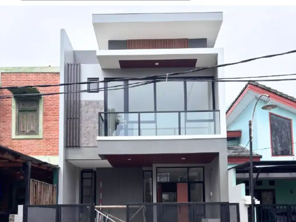 RUMAH BRAND NEW DESAIN MODERN DI LOKASI STRATEGIS GRAHA BUNGA BINTARO
