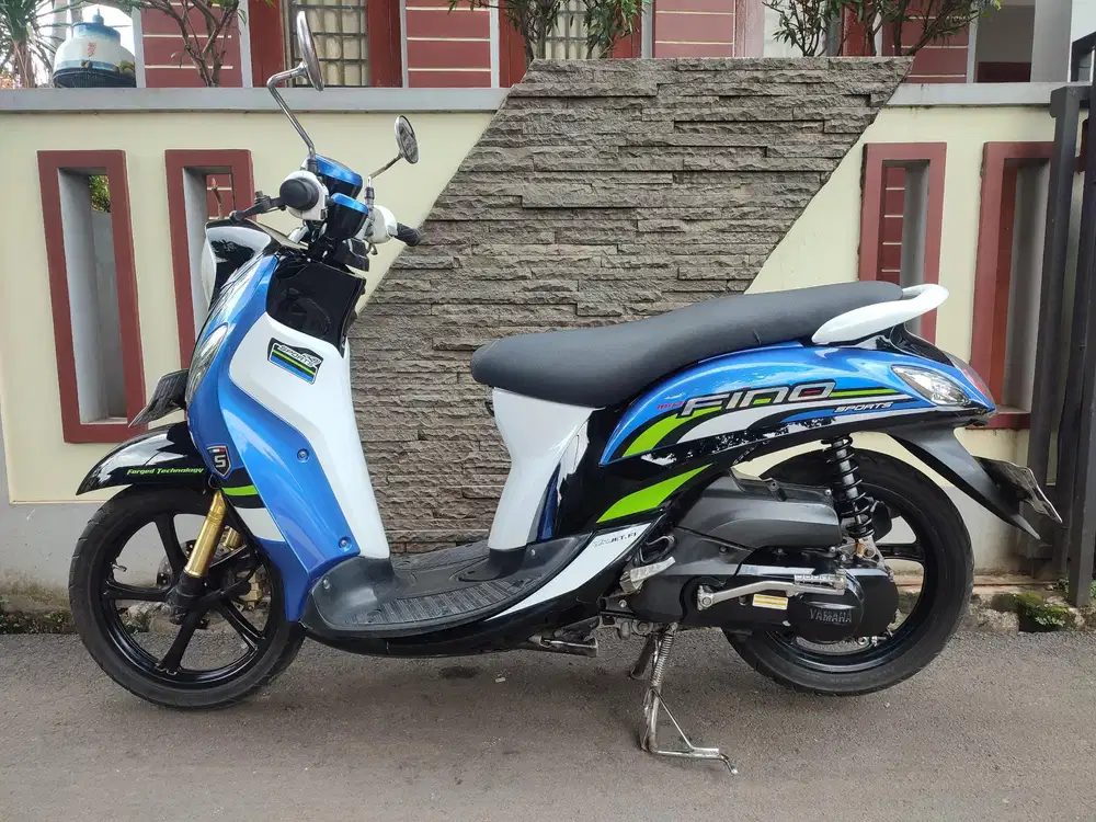 YAMAHA FINO SPORTY TAHUN 2015