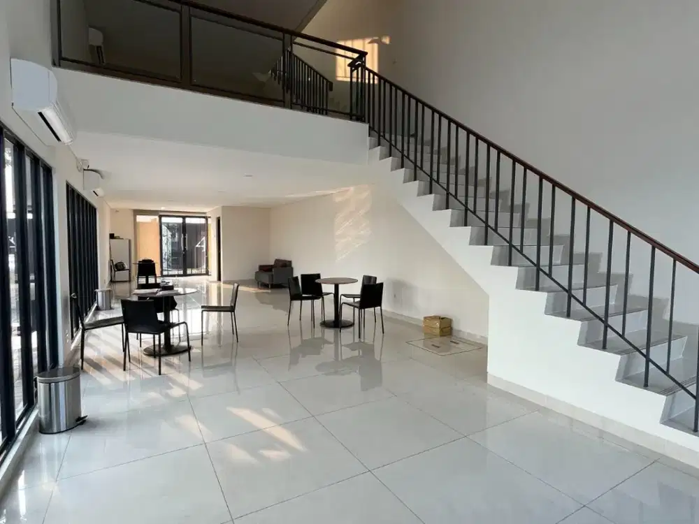 Studioloft 3 Lantai Luas 85 Parkir Luas Dekat UMN di Aniva Studiolft Gading Serpong