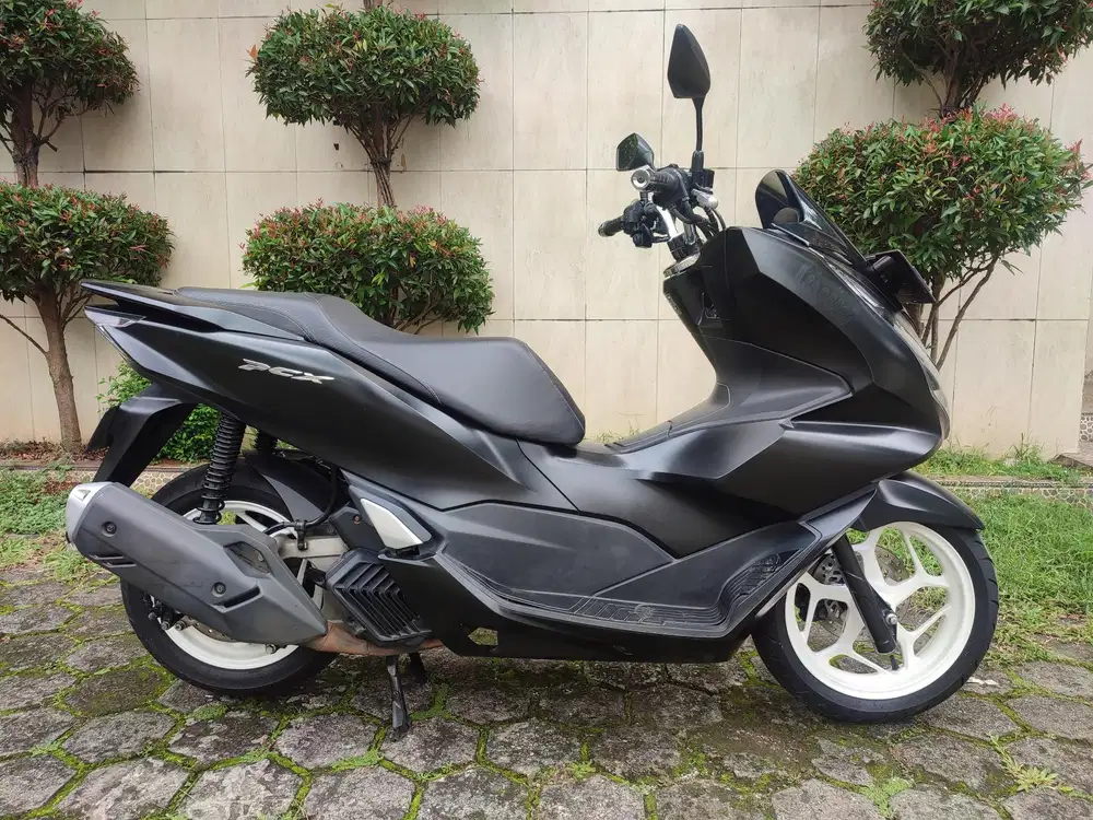 HONDA PCX 160 TAHUN 2022