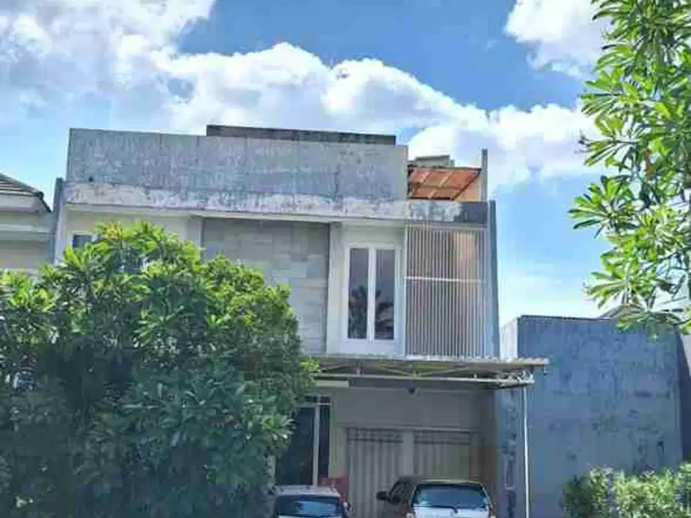 Jual Rumah The Mansion Pakuwon Indah Hadap Timur Lebar 10