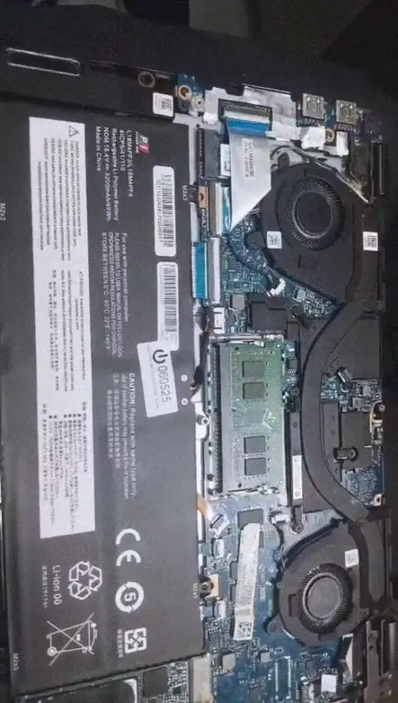 Servis dan instal ulang laptop Jogja