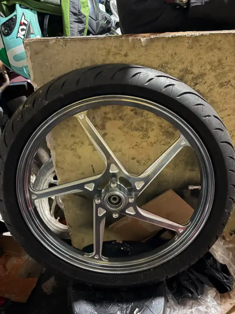 Velg Racing + Ban untuk Jupiter